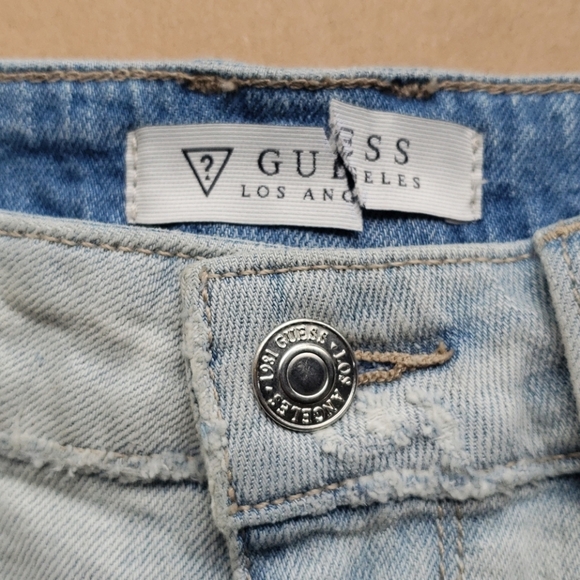NEW GUESS Denim in Dynasty Destroy Wash Short 27 - Picture 6 of 8